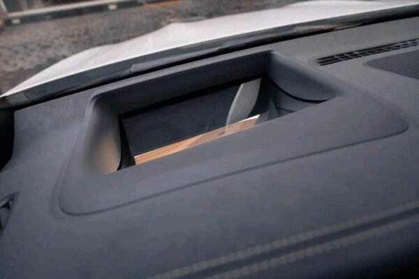 2025/11/158948.jpg Mercedes EQS 450 4Matic European protocol