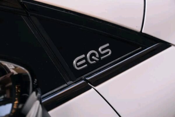 2025/11/158971.jpg Mercedes EQS 450 4Matic European protocol