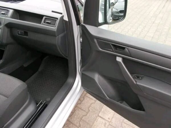1748611388103.jpg Volkswagen Caddy Nfz Maxi Kasten