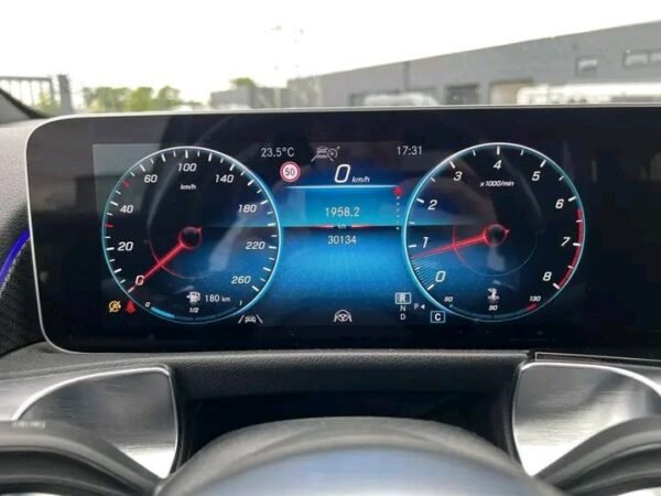 Mercedes-Benz GLB 250 AMG