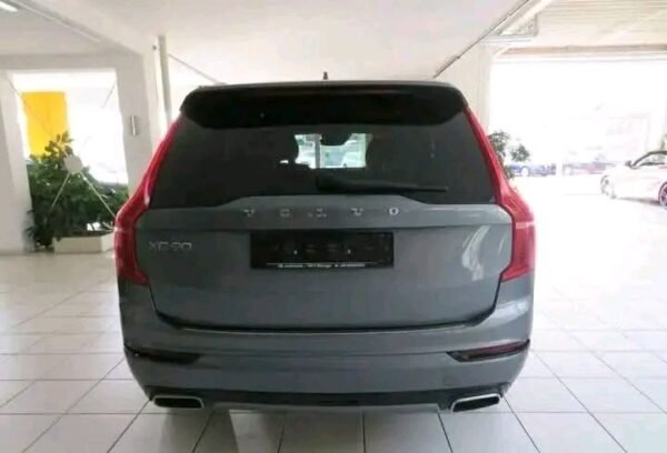 Volvo XC90 R Design AWD