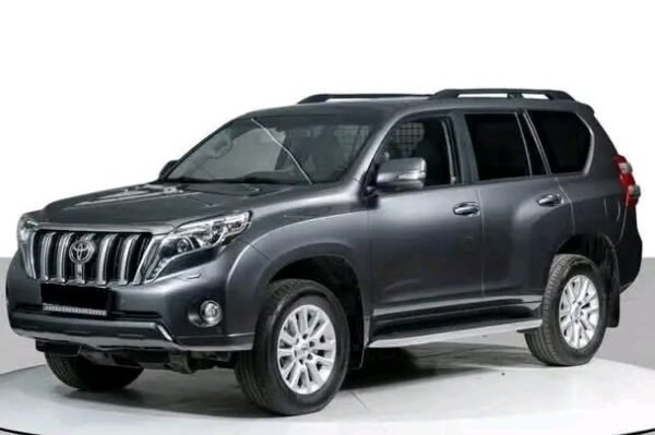 Toyota Land Cruiser 3.0 GX 5 Series