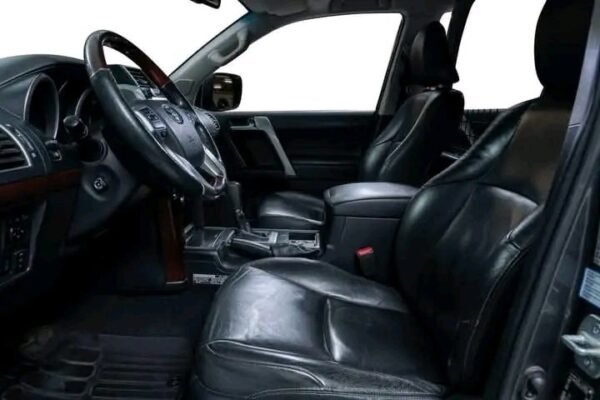 Toyota Land Cruiser 3.0 GX 5 Series