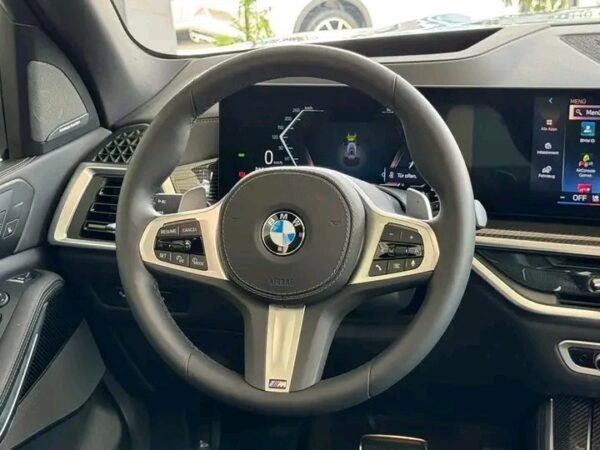 1748953211378.jpg BMW X5 series X5M50d-M package