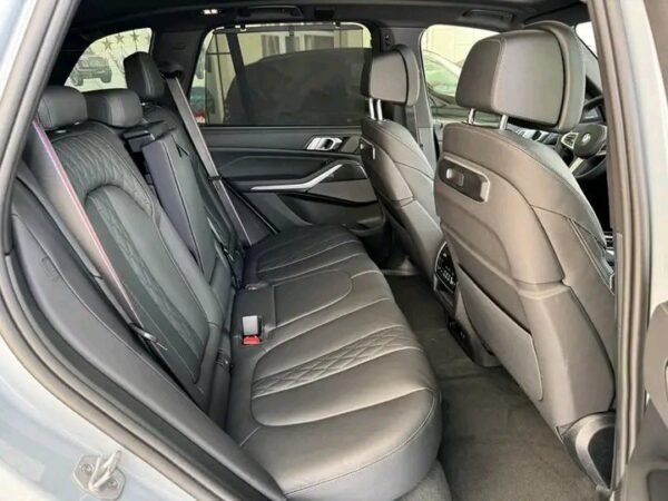 1748953246774.jpg BMW X5 series X5M50d-M package