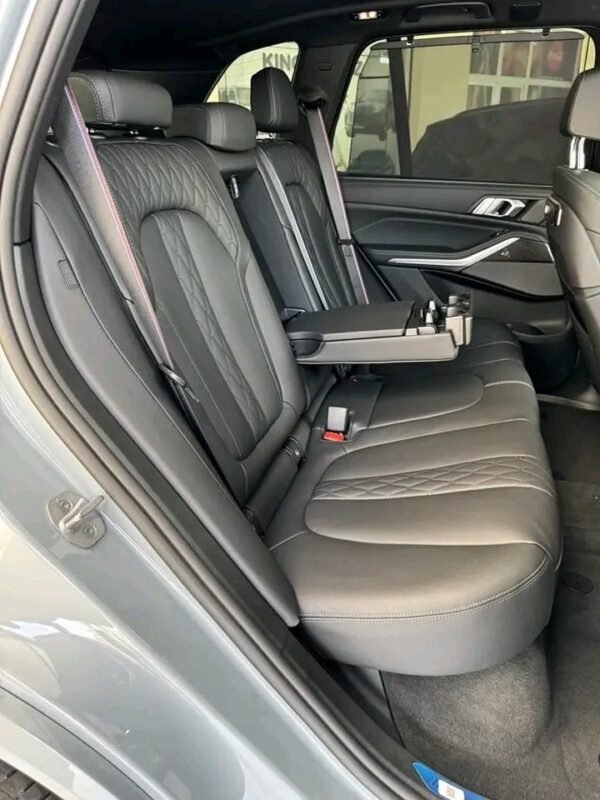 1748953248309.jpg BMW X5 series X5M50d-M package