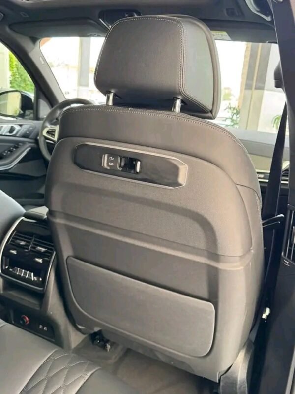 1748953266941.jpg BMW X5 series X5M50d-M package