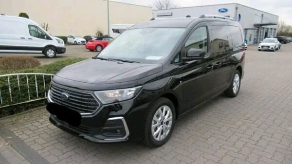 1749033066859.jpg Ford Tourneo Connect Titanium L2
