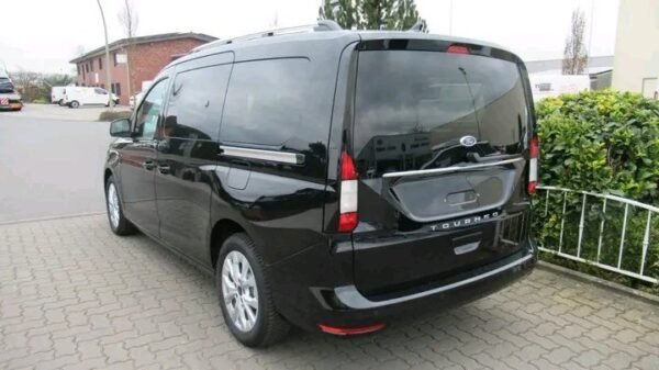 1749033073386.jpg Ford Tourneo Connect Titanium L2