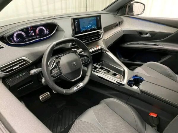 1751022238095.jpg Peugeot 5008 GT