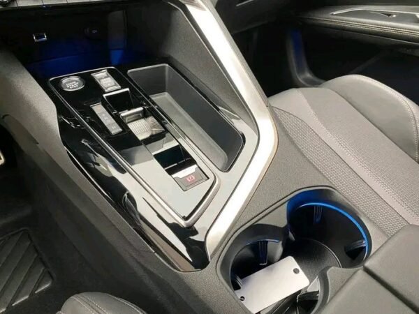1751022277152.jpg Peugeot 5008 GT