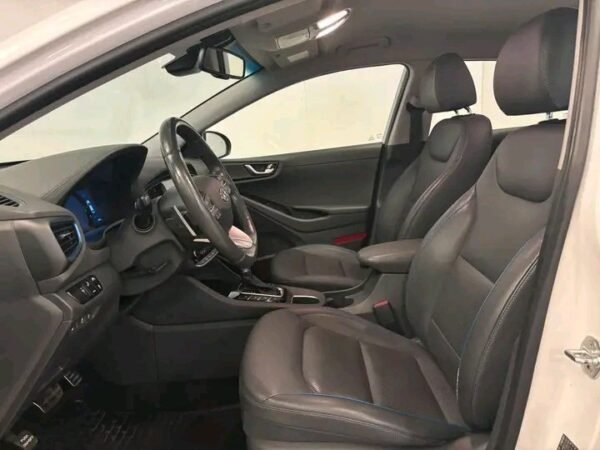 Hyundai IONIQ Hybrid Premium
