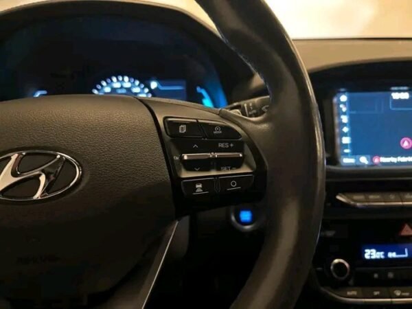 Hyundai IONIQ Hybrid Premium