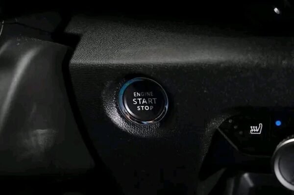 Citroën C4 PureTech Shine