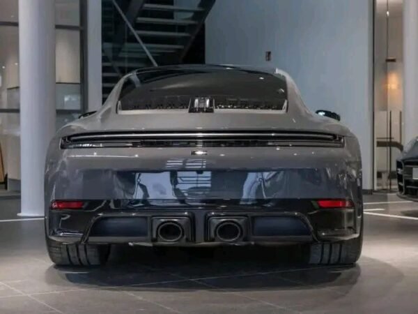 PORSCHE 992 CARRERA GTS