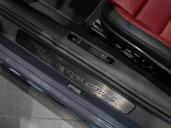 PORSCHE 992 CARRERA GTS