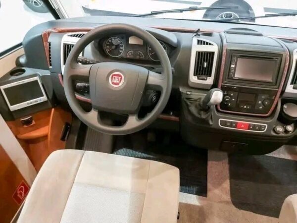 Carthago Tourer I 148 4 Sleeps