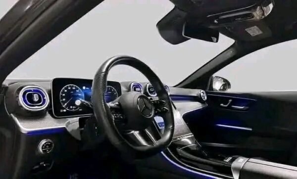 Mercedes-Benz C-Class 200 4MATIC