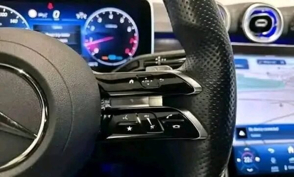 Mercedes-Benz C-Class 200 4MATIC