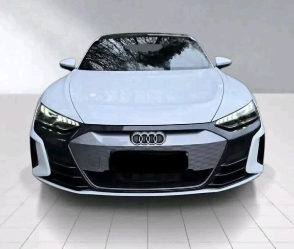Audi e-tron GT Matrix LED