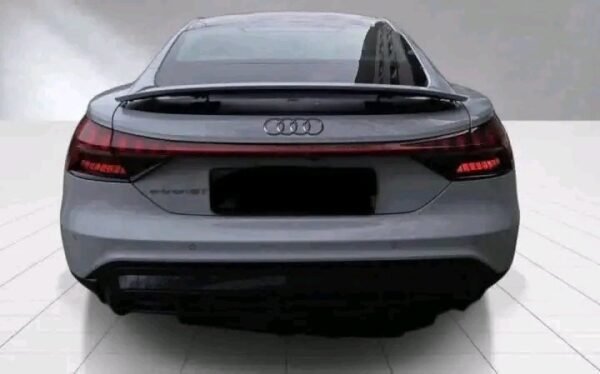 Audi e-tron GT Matrix LED
