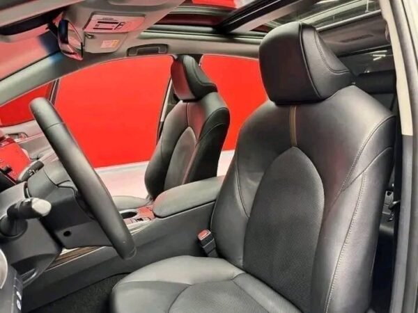 TOYOTA CAMRY PREMIUM +