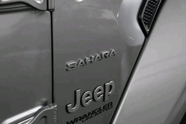 2026/07/1000164001.jpg Jeep Wrangler Sahara 2.2 MultiJet