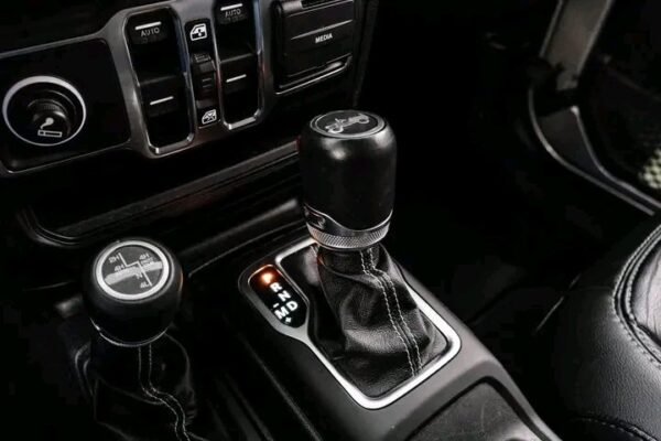 2026/07/1000164012.jpg Jeep Wrangler Sahara 2.2 MultiJet